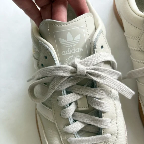 adidas Samba OG Sneakers in Beige/White - Picture 5 of 7